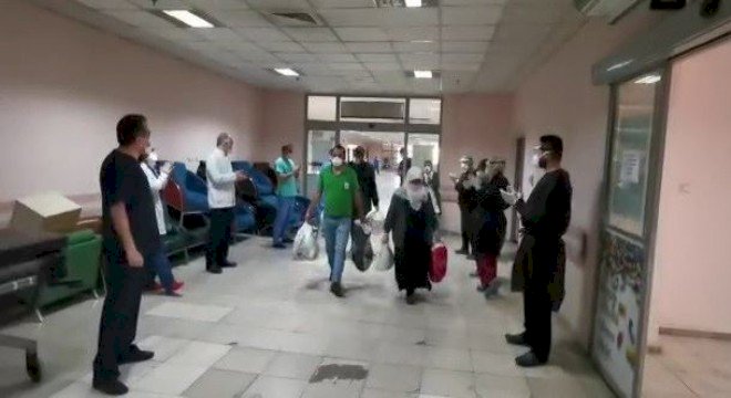 Erzurum'da bu kez alkışlar tedavisi tamamlanan hastalar için!