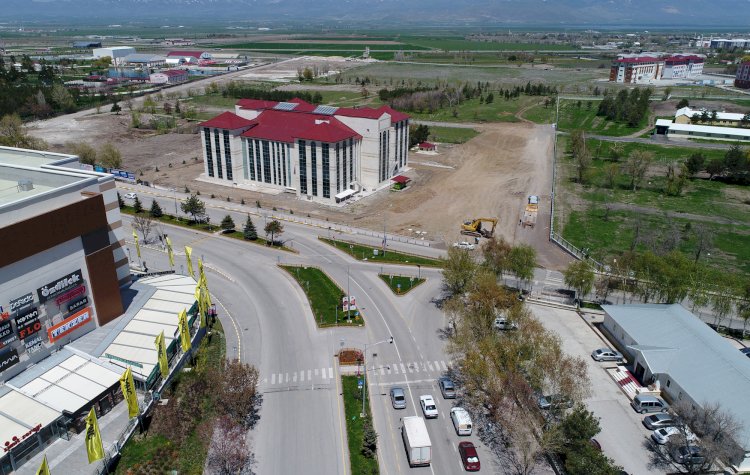 BÜYÜKŞEHİR'DEN ULAŞIM HAMLESİ