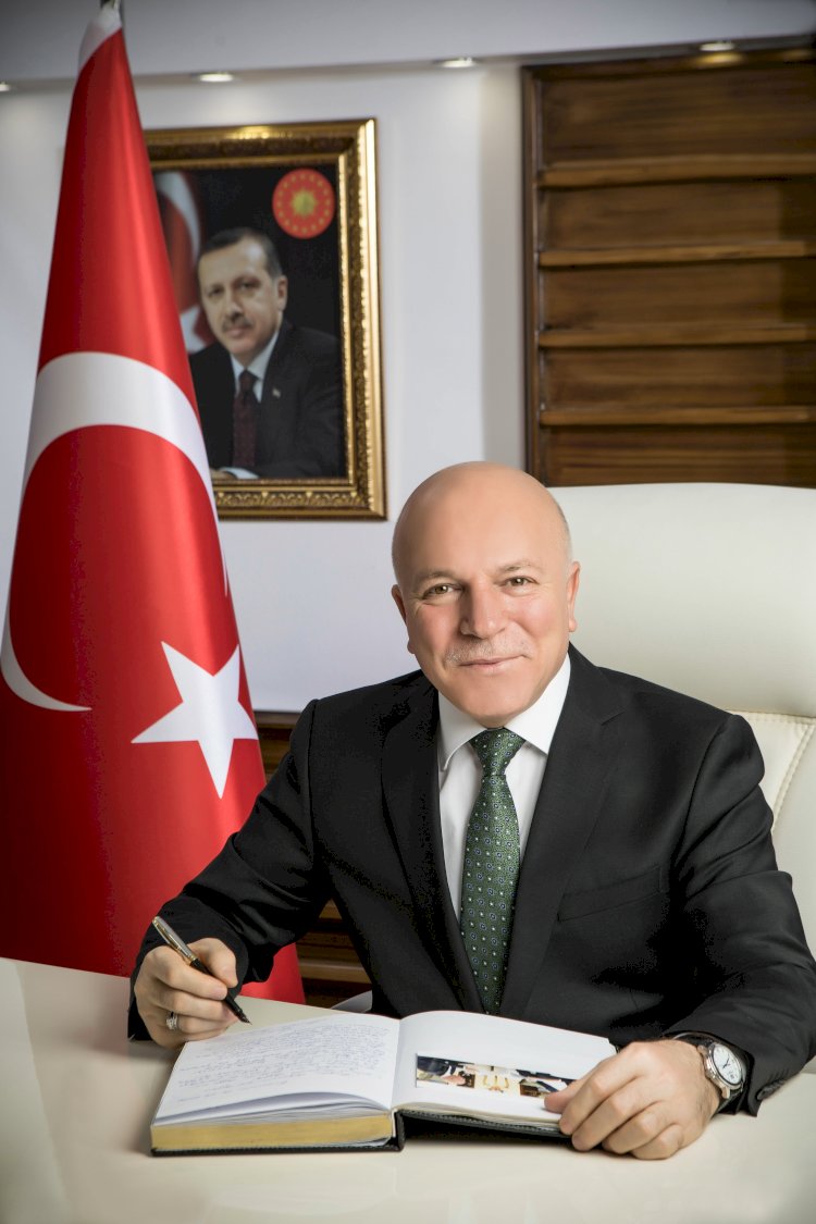 BAŞKAN SEKMEN'DEN BABALAR GÜNÜ MESAJI