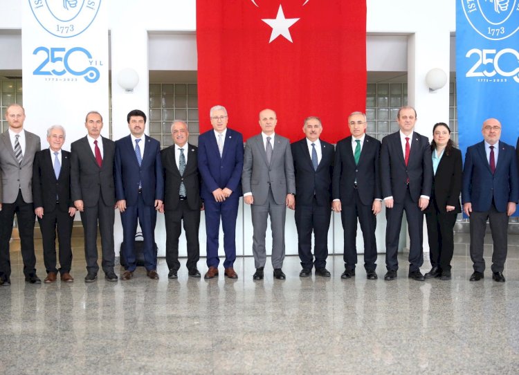 ATATÜRK ÜNİVERSİTESİNDE 2 YENİ LİSANS PROGRAMI AÇILIYOR