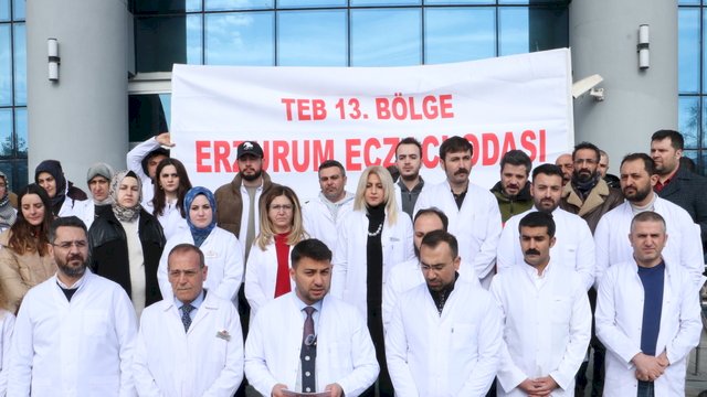 Erzurum'da Eczacılar Sorun ve Taleplerini Anlattı