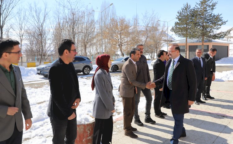 Rektör Hacımüftüoğlu Narman ve Oltu'ya Ziyaretlerde Bulundu