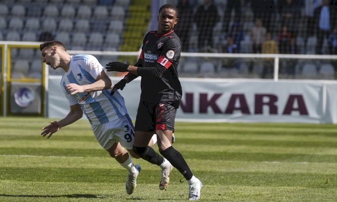 Erzurumspor-Boluspor Maçından Gol Sesi Çıkmadı