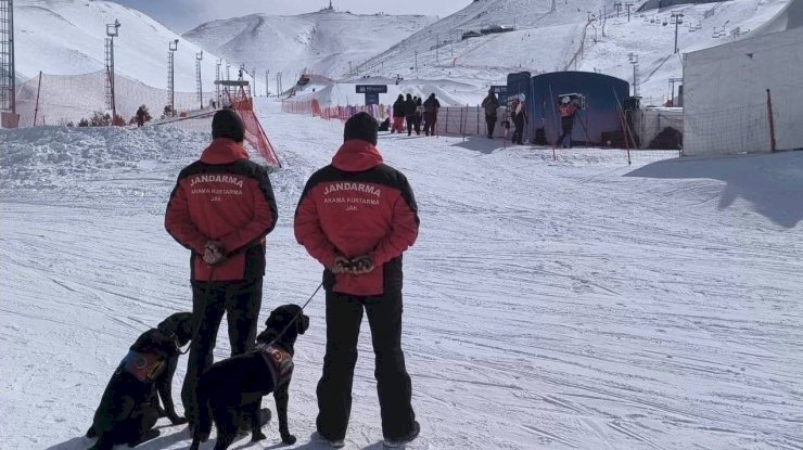 Palandöken Kayak Merkezi'nde Denetimler Sürüyor