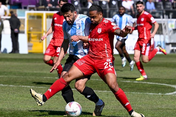 Erzurumspor Sonunu Getiremedi: Erzurumspor FK 2-4 Pendikspor