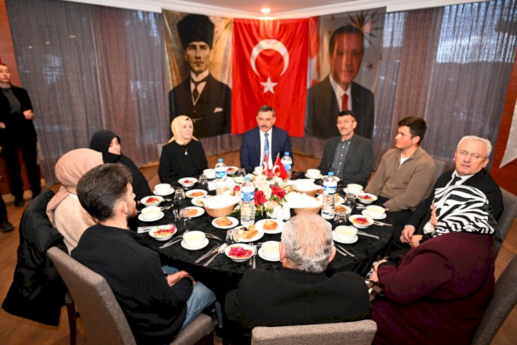 Vali Mustafa Çiftçi, Şehit Yakınları ile İftar Programında Buluştu
