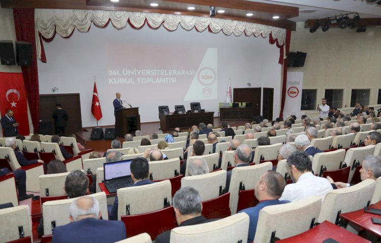 Rektör Hacımüftüoğlı, 261. Üniversitelerarası Kurul Toplantısına Katıldı