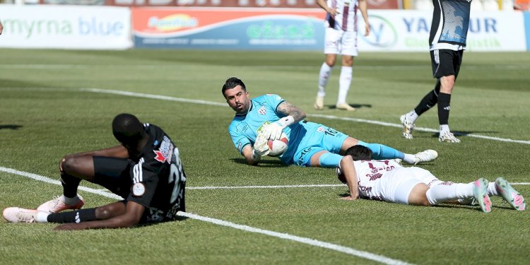 Erzurumspor'un Süper Lig Umudu Sona Erdi: Bandırmaspor 2-0 Erzurumspor FK