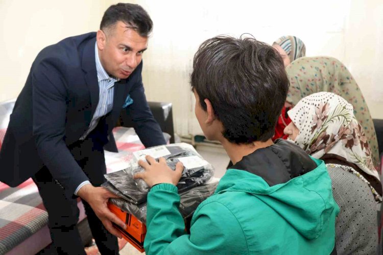 Bayram Öncesi Anlamlı Buluşma: 84 Öğrenciye Spor Malzemesi Desteği