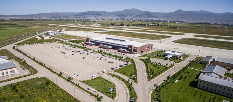 Erzurum Havalimanı'nda Yolcu Trafiği Artıyor