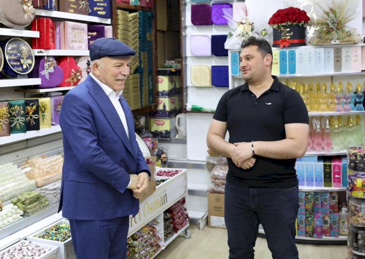 Başkan Sekmen Esnafla Buluştu: 