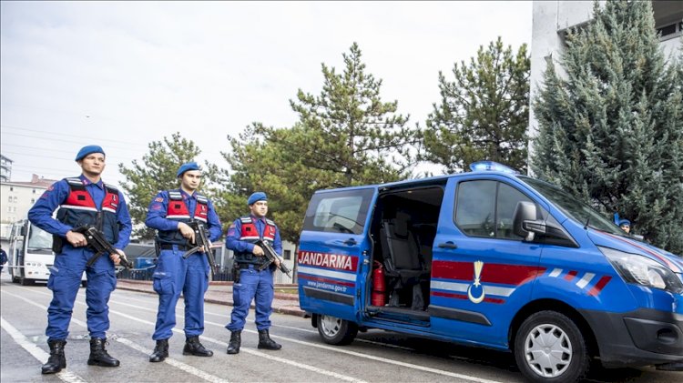 Erzurum’da Jandarmadan Uyuşturucuya Geçit Yok: 12 Şüpheli Tutuklandı