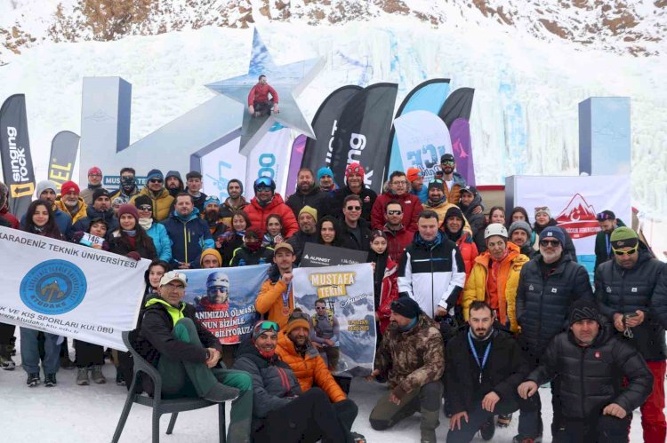 Palandöken’de Buz Tırmanışında Nefes Kesen Rekabet